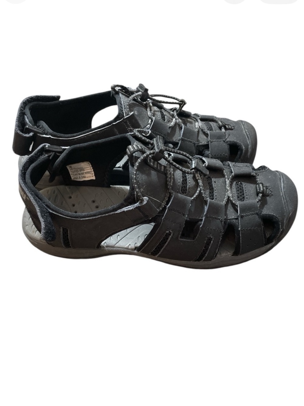 F4- Khombu Black Fisherman Sandals Durable Outdoor Shoes